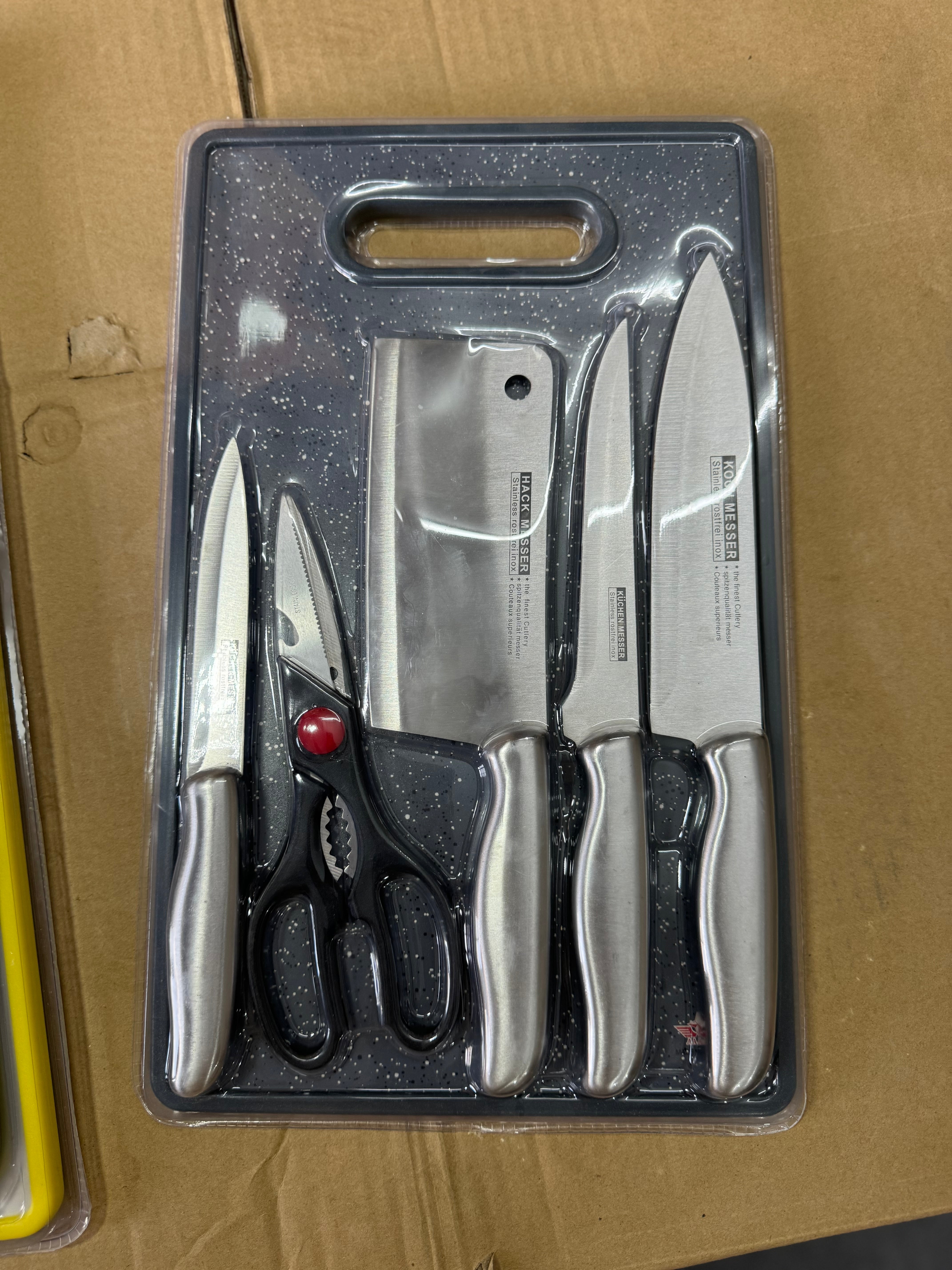 Premium Knife set - with Cutting board