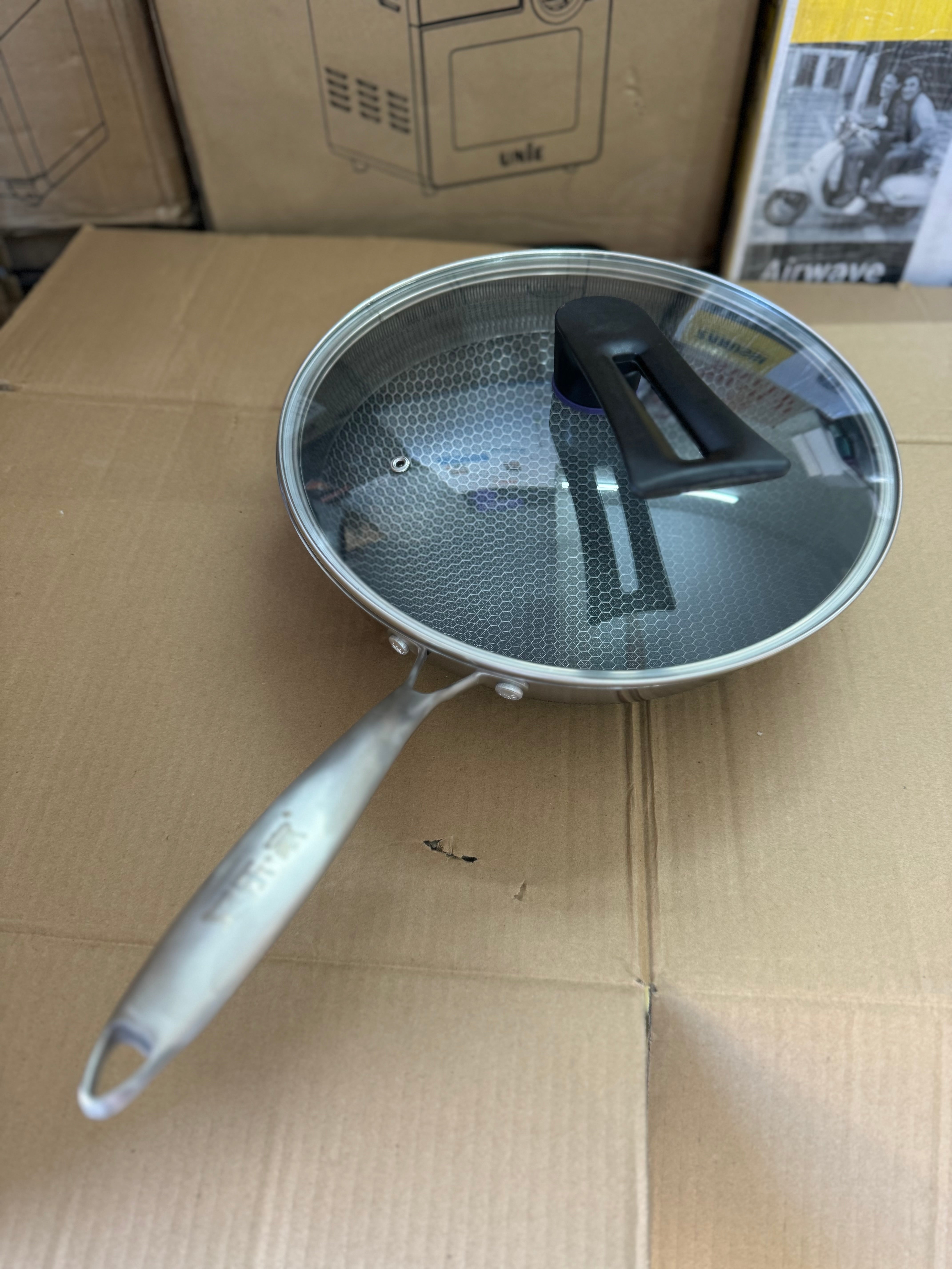 Honey comb Laser coated Deep frypan-- Single handle