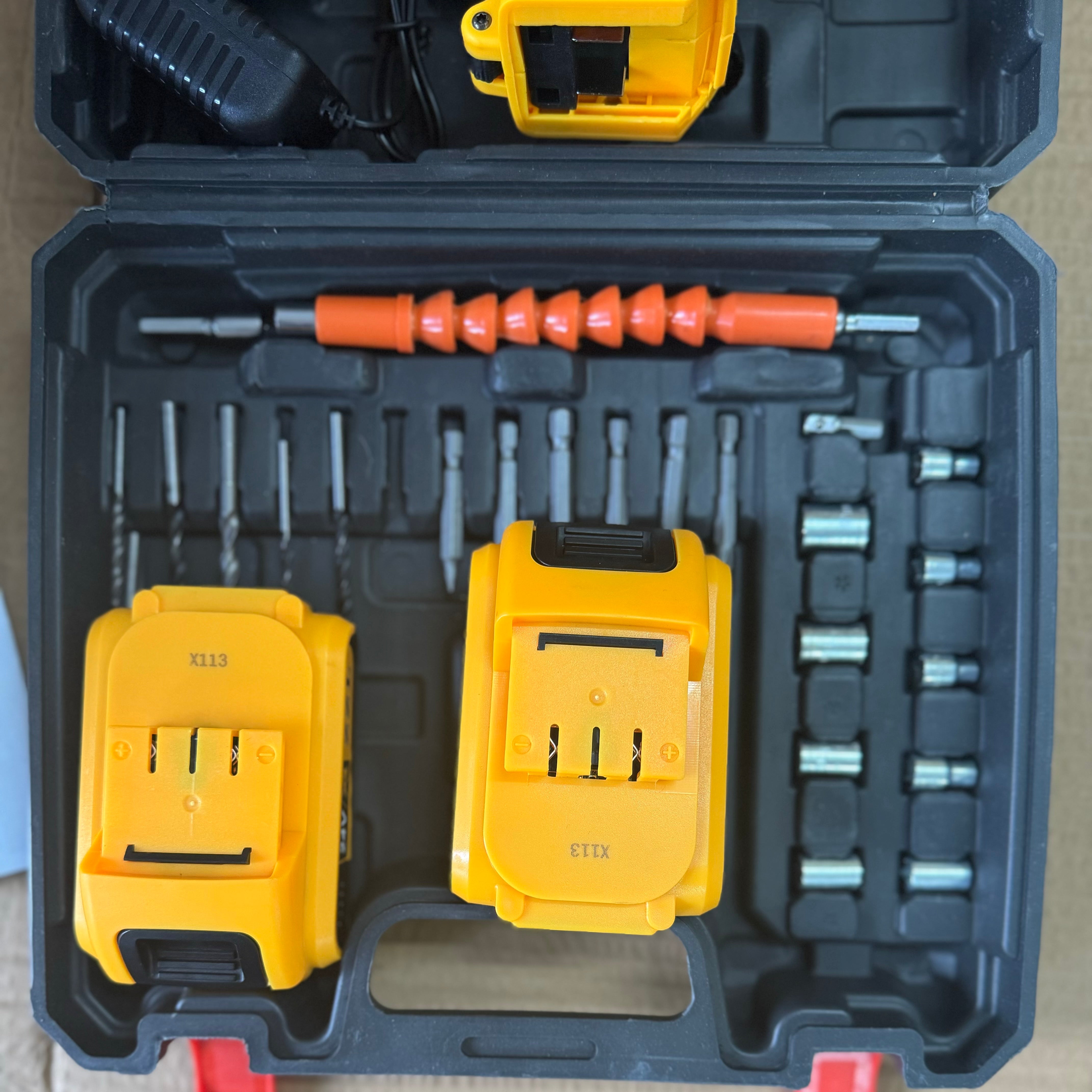 ZZL Drill set with 2 batteries