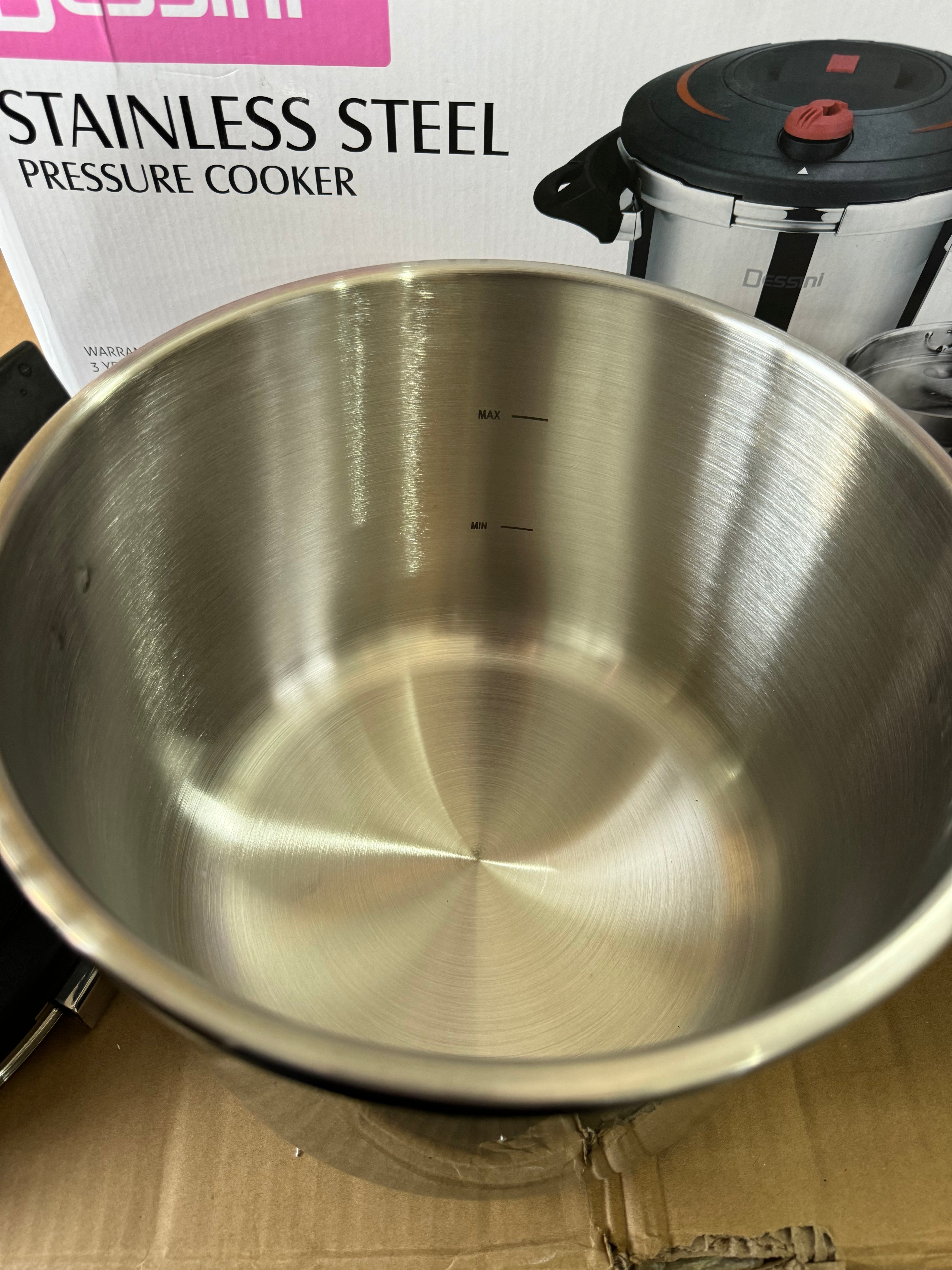 Dessini dual pressure cooker+pan 6-8L set