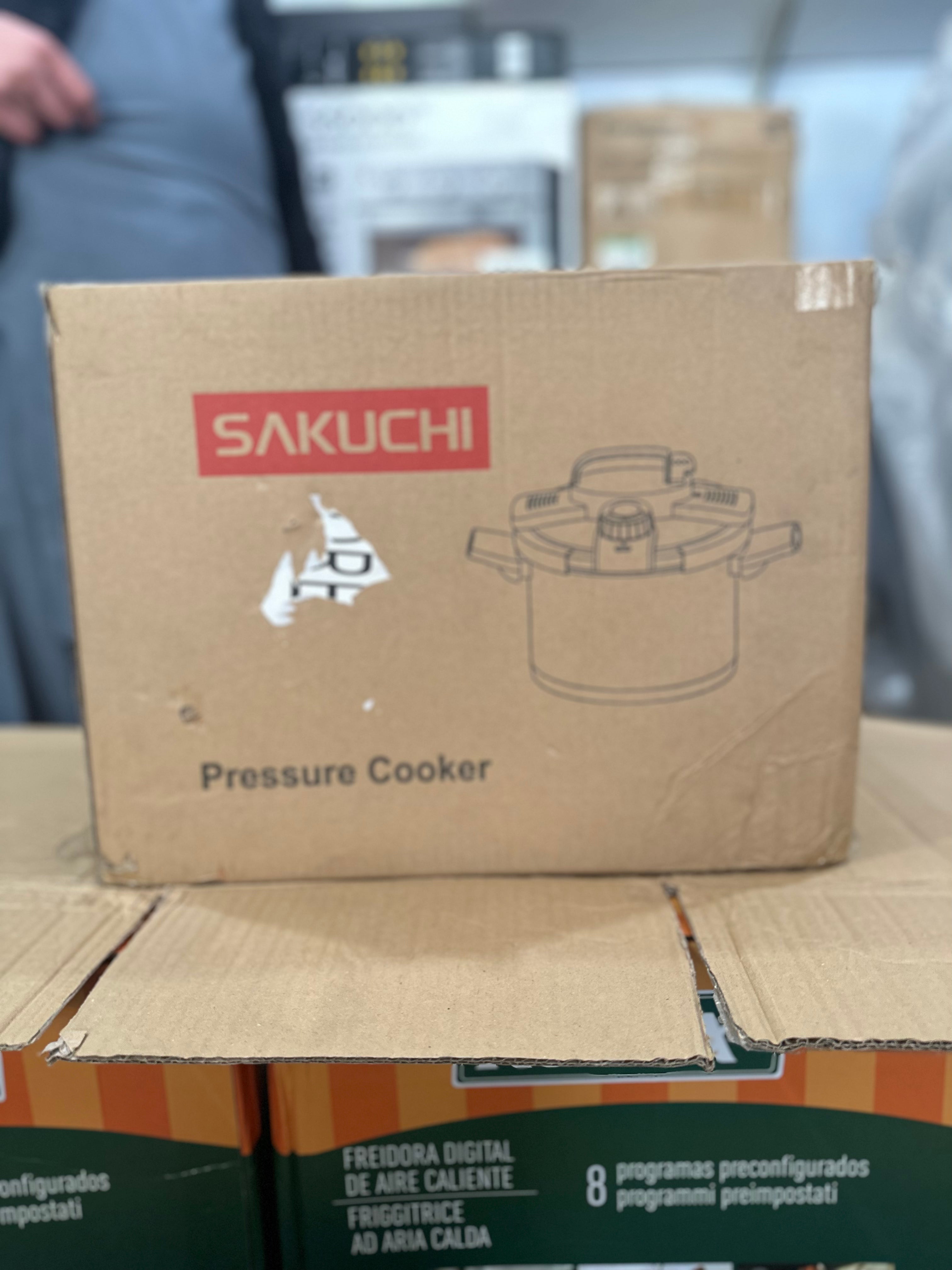 Amazon imported Sakuchi Pressure cooker —5L